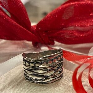 Interesting Organic Oxidized Multi Row Sterling Silver Ring Size 9